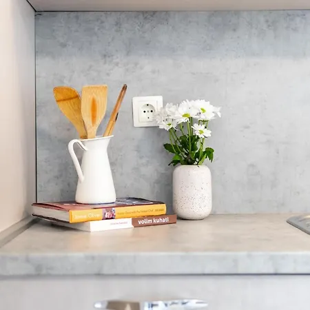 Apartamento And Vuleta, Close To The Makarska