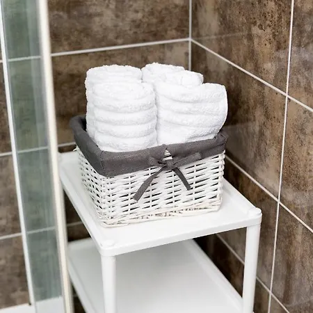 And Vuleta, Close To The