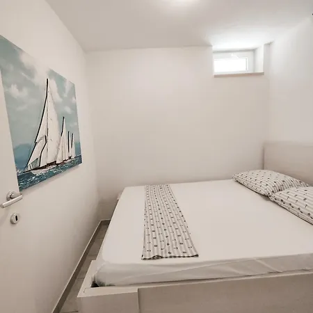 Apartment And Vuleta, Close To The *