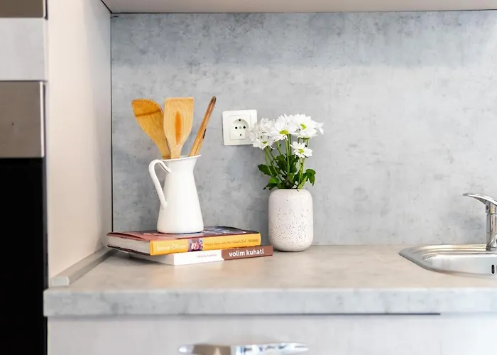 公寓 And Vuleta, Close To The 马卡尔斯卡